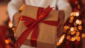 Секреты искусства дарения подарков: полезные советы и правила